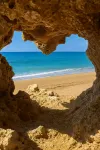Seaview Serenity - Beachside Getaway - Apartments