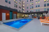 Aloft Waco Downtown - Swimmingpools
