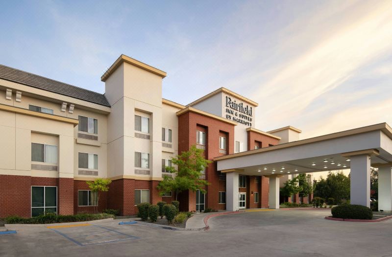 Fairfield Inn & Suites Visalia Tulare