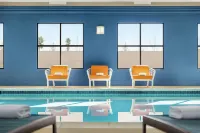 Hampton Inn & Suites Valparaiso - parking