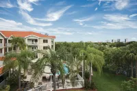DoubleTree Suites by Hilton Naples - Scenic