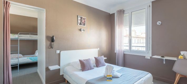 Crystal Hotel Hotels in Royan