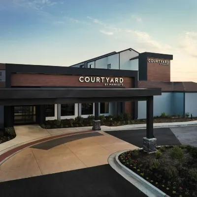 Courtyard St Louis Downtown West Hotel in zona Chaifetz Arena