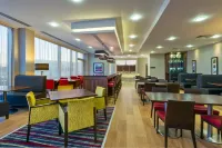 Hampton by Hilton London Luton Airport - pet friendly