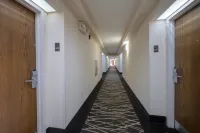 Red Roof Inn Prattville - 2-Star