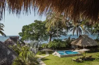 Amaca Beach Hotel - Puerto Vallarta Eco Resort & Spa - Merinäköala