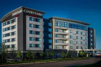 Courtyard Winnipeg Airport - 4-Star