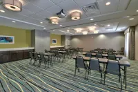 Hampton Inn & Suites Albuquerque/Airport - 2-Star
