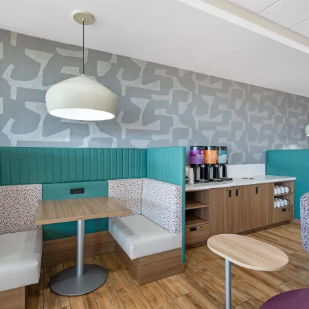 Home2 Suites by Hilton Dallas DeSoto