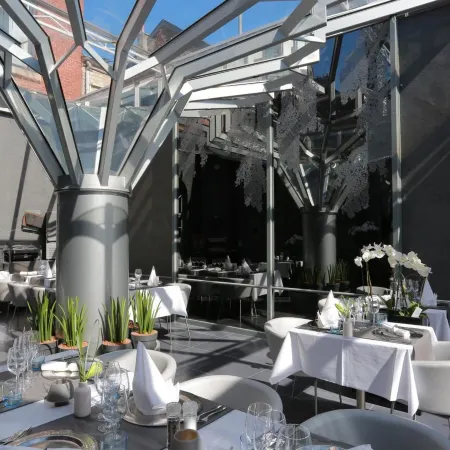 Hotel la Reine
