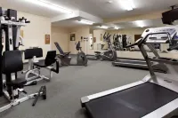 Western Slope Suites Parachute - Gym