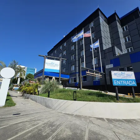 Beverly Hills: Hotel and Business
