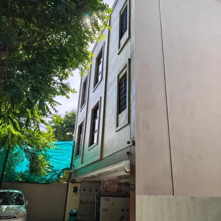 Majestic Homestay Villa - Near Aravind Hospital