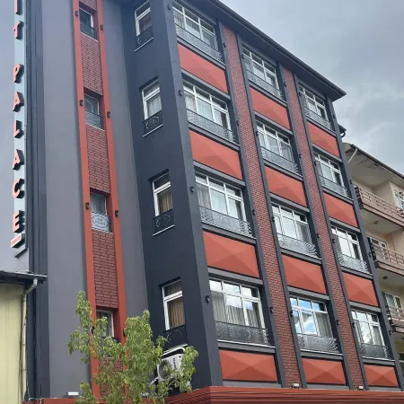 Elit Palace