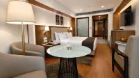 Empires Hotel - バー