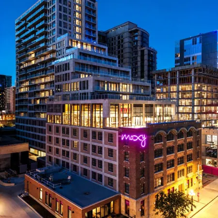 Moxy Ottawa Downtown