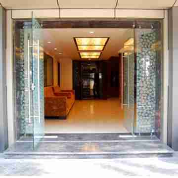 Hotel Ashoka Palace Hotel Exterior