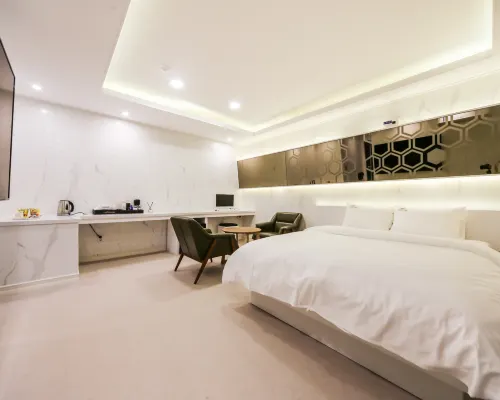 Daegu Palgongsan Golden Time Hoteles cerca de Templo Pagyesa