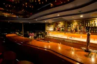 Okinawa Grand Mer Resort - bar