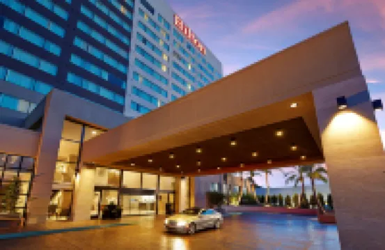 Hilton San Diego Mission Valley Hotel berhampiran Stadium Qualcomm