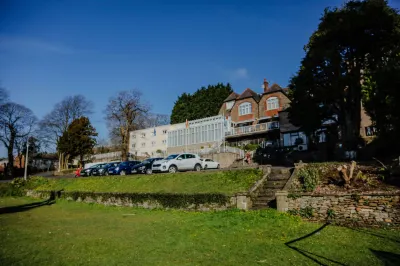 Diplomat Hotel and Spa Các khách sạn gần Parc Howard