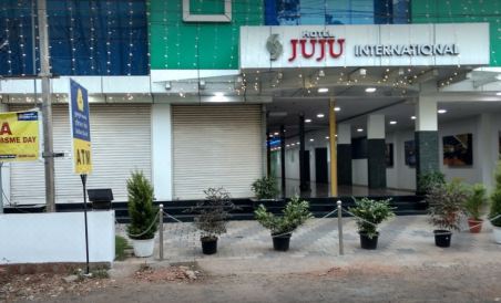 Hotel Juju International