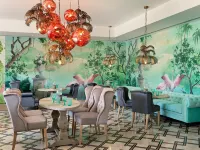 Royal River & Spa, Luxury Hotel