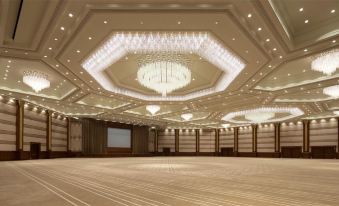 Sheraton Grand Doha Resort & Convention Hotel