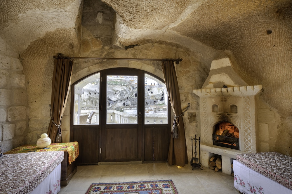 Gamirasu Cave Hotel