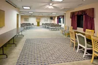 Country inn and Suites by Raddison South Haven Hotels in Columbia Township