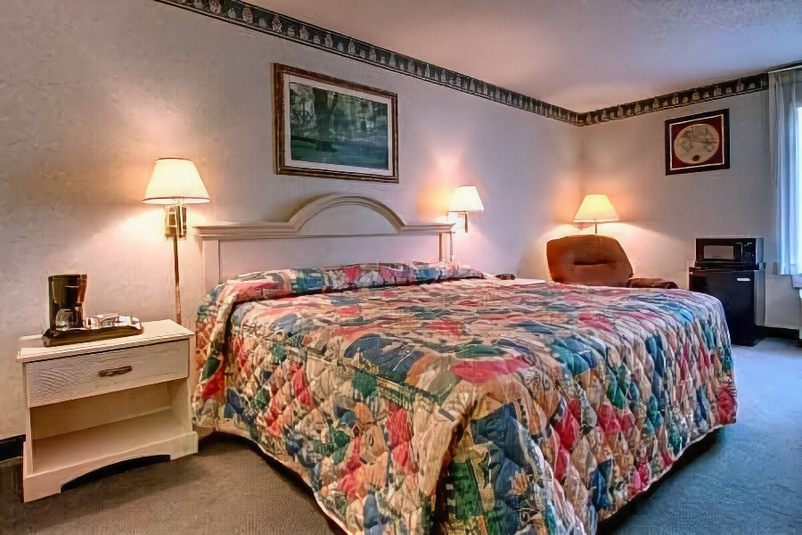 Key West Inn Baxley