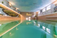 Hotel Pistono - Pools