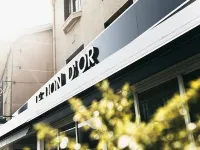 Hôtel Restaurant Le Lion d'Or Hotels in Villieu-Loyes-Mollon