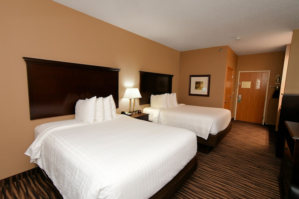 Cobblestone Inn & Suites - Denison Majestic Hills