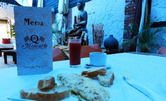 Mon Hotel Boutique - Housity