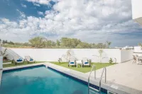 Villa Prol23, New and Modern 2Bdr Protaras Villa with Pool, Close to the Beach - Vila