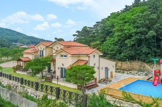 [우리누리펜션 객실 내부 사진]