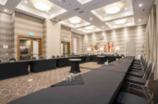 Sandman Hotel Hamilton