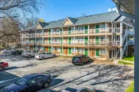 HomeTowne Studios Atlanta NE - Downtown Norcross Hotels in Norcross