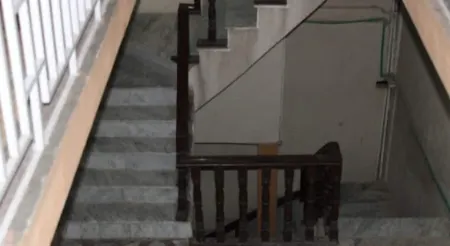 Hotel Five Star & Restaurant Отели в г. Ингародерай