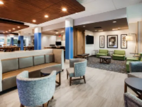 โรงแรม ฮอลิเดย์ อินน์ เอ็กซ์เพรส โฮเทล แอนด์ สวีทส์ เมอร์เรย์ บาย IHG โรงแรมในเมอร์เรย์