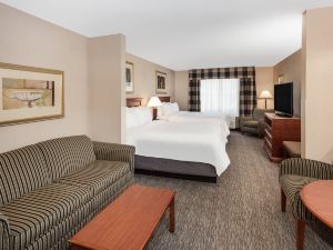 Holiday Inn Express & Suites Hampton South-Seabrook