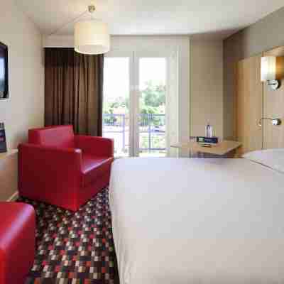 Ibis Styles Chinon Rooms
