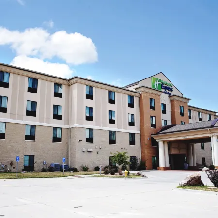 Holiday Inn Express & Suites URBANDALE DES MOINES by IHG