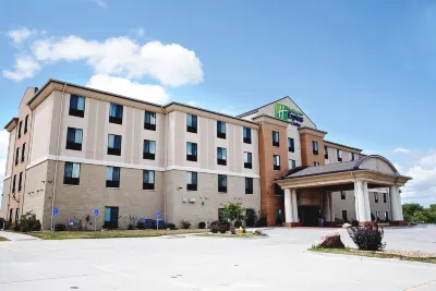 Holiday Inn Express & Suites URBANDALE DES MOINES by IHG Отели в г. 