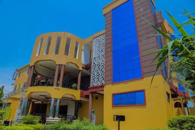 Hotel Exterior KAMWE KAMWE HOTEL & SPA Photo