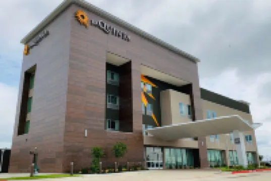 La Quinta Inn & Suites by Wyndham-Red Oak TX IH-35E Hoteles en Condado de Ellis