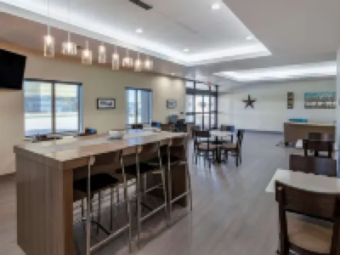 Sleep Inn & Suites Hotels in Waller County