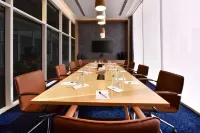 Hilton Garden Inn Bahrain Bay Hotels in Мухаррак