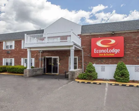 Econo Lodge Inn & Suites Airport Отели в г. Виндзор Локс